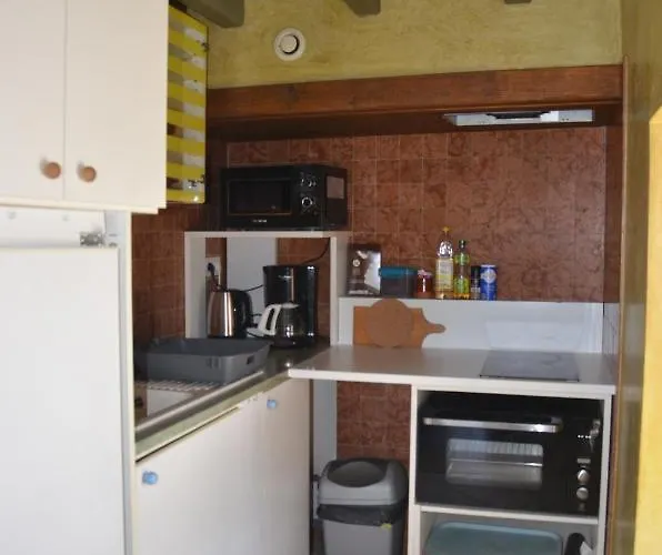 Et Colocation - Les 7 Fontaines Bed & Breakfast *
