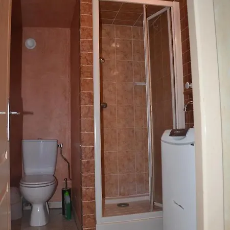 Couette-café Et Colocation - Les 7 Fontaines